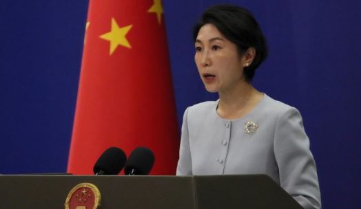 'चीन किसी भी देश को दलाई लामा को दौरे की अनुमति देने का विरोध करता है : विदेश मंत्रालय | '